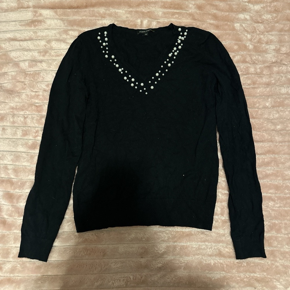 JEANNE PIERRE Black V-Neck Sweater with Pearl Accents